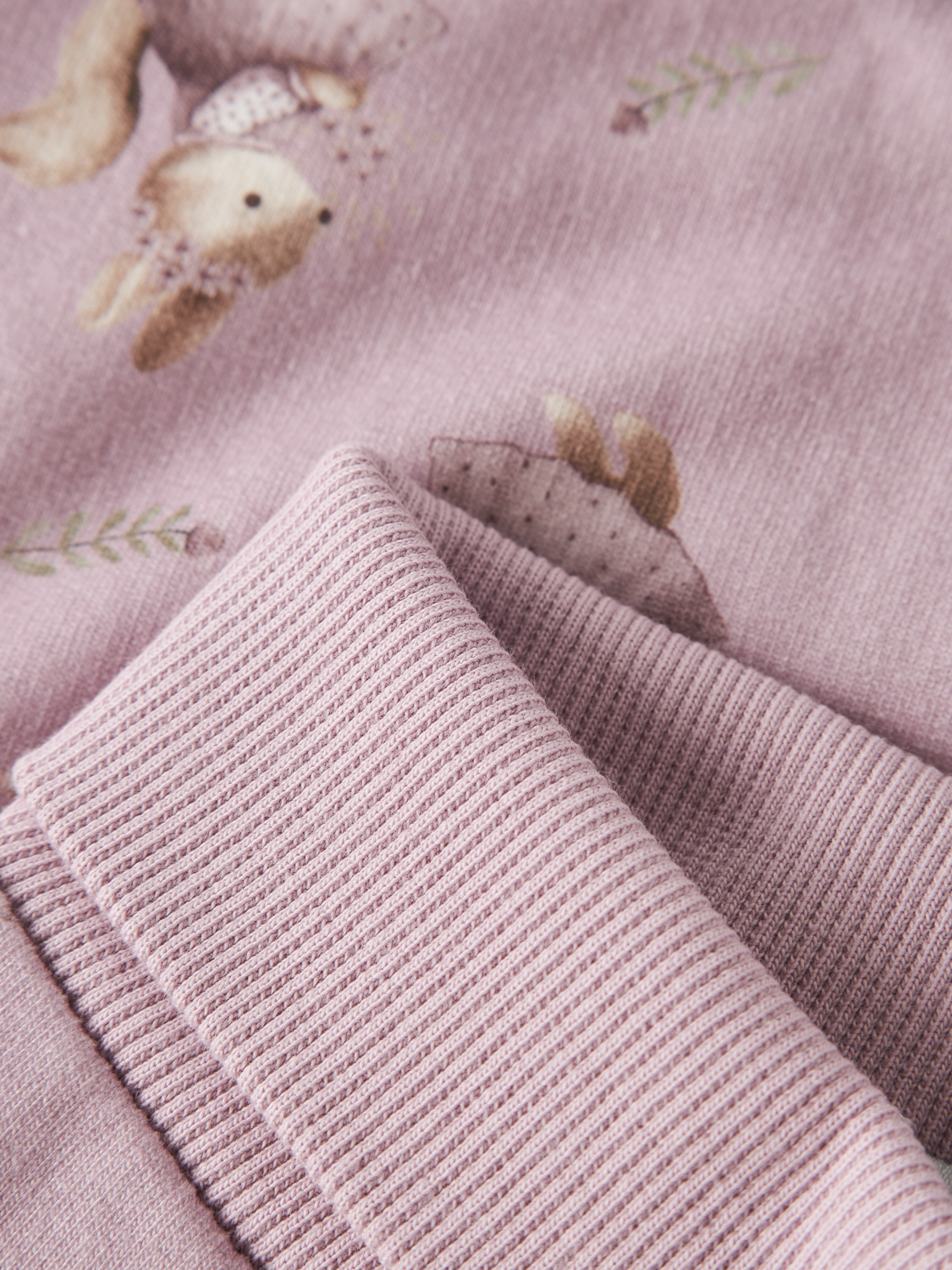 model_shot-front_full